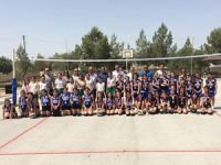 Küçükler voleybol şenliğinde buluştu