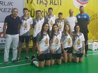 Badmintonda milliler adaya döndü