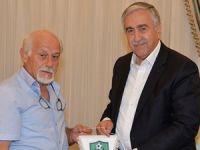 Akıncı, K.Kaymaklı’yı kabul etti