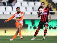 APOEL yılı zirvede bitirdi