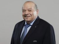 Koutsokoumnis FIFA’ya, Lefkaritis UEFA’ya