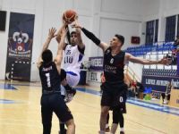 LAÜ bırakmadı: 72-53