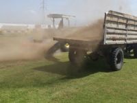 Sahaların bakımı devam ediyor