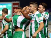 Omonia zirveyi korudu