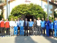 Akıncı, kafileleri kabul etti