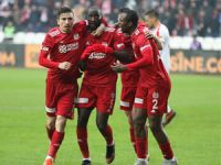 İlk yarının lideri Sivas