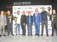 Şampiyonlar kupalarını aldı