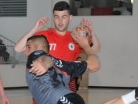 UKÜ ve YDÜ yenilgisiz