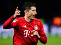 Lewandowski’den anlamlı bağış