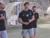 Zihni, İngiltere’ye Yenicami ile hazırlanıyor