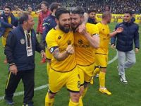 Kenan Ankaragücü'nü sırtlıyor