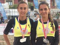 İlk günü kayıpsız geçtiler
