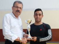 Büyüklerde YDÜ üstünlüğü