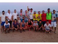 Kumyalı Plajı’nda voleybol coşkusu