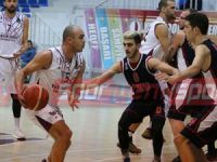 YDÜ fire vermedi: 81-72