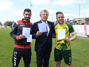 'Barış' için terlediler