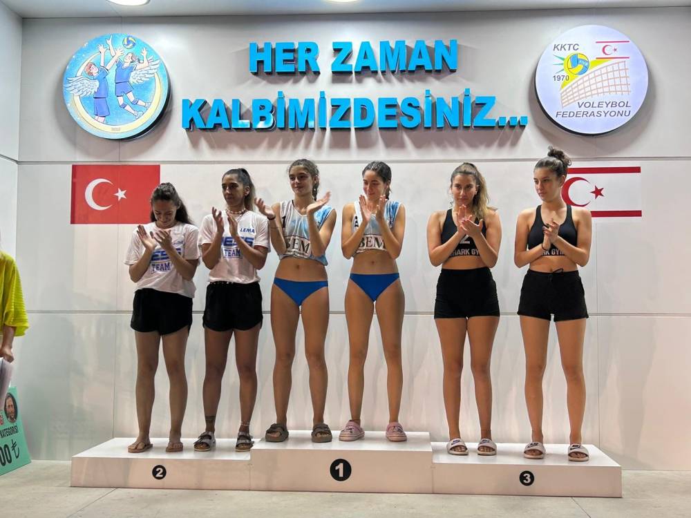 Şampiyon Melekler Plaj Voleybolu Ligi tamamlandı 4