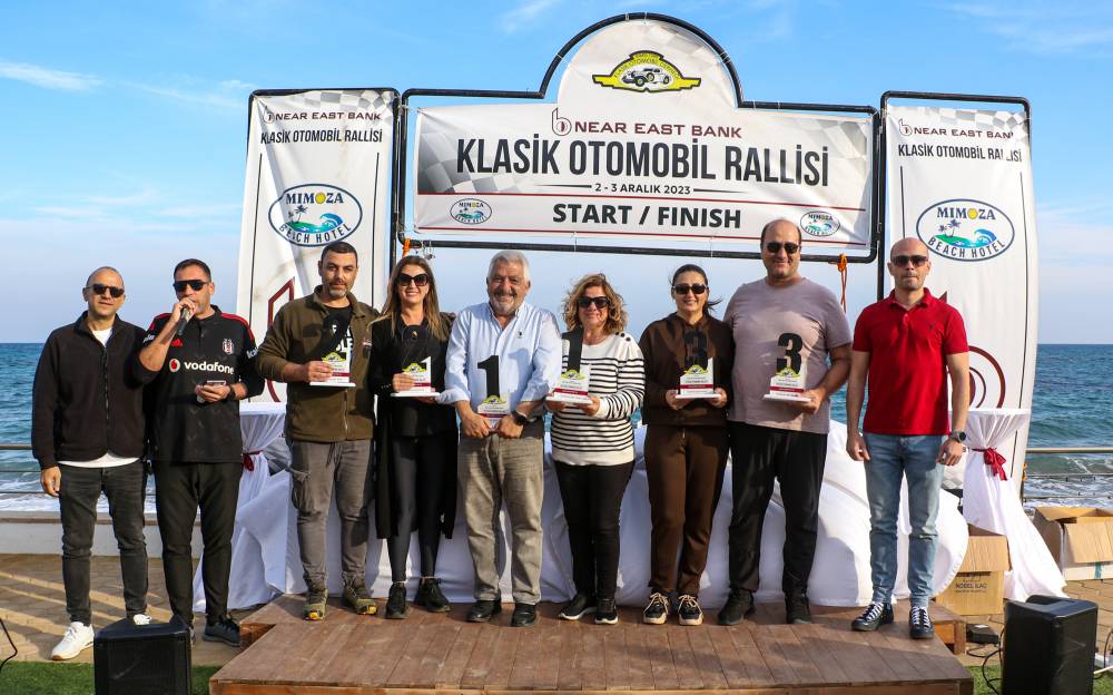 NEB Klasik Otomobil Rallisi’ni Çeliker çifti kazandı 17