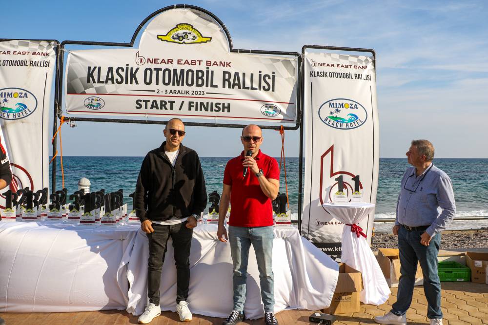 NEB Klasik Otomobil Rallisi’ni Çeliker çifti kazandı 19