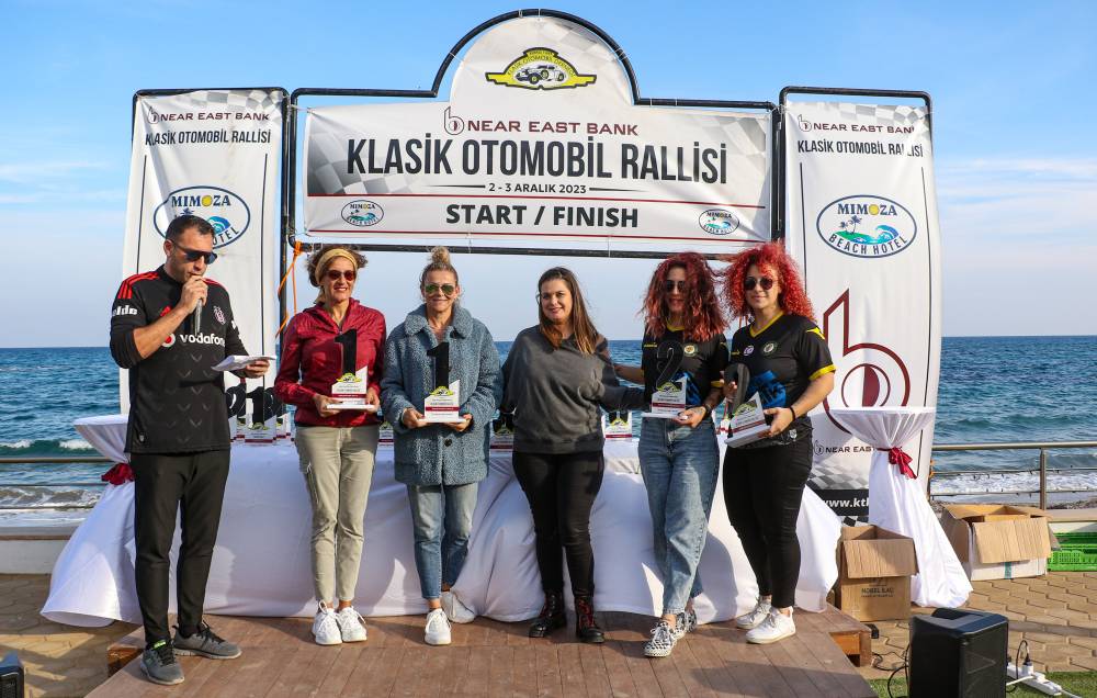 NEB Klasik Otomobil Rallisi’ni Çeliker çifti kazandı 20