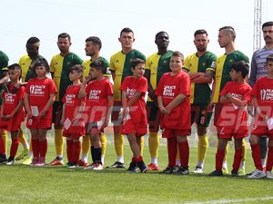 “Futbol ve ülke insanına hizmete devam edeceğiz”