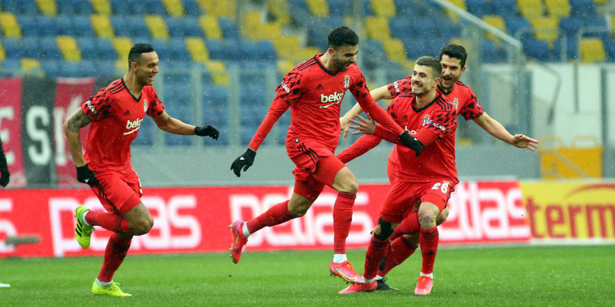 Cenk Tosun attı, Beşiktaş farklı kazandı