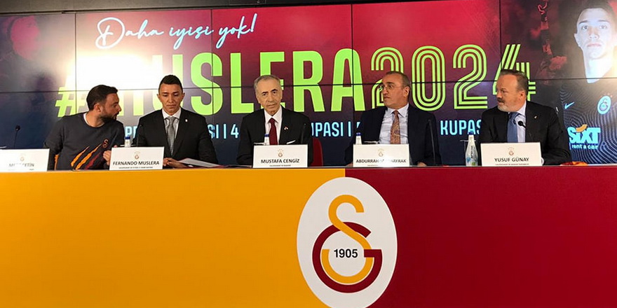 Muslera 2024'e kadar Galatasaray'da