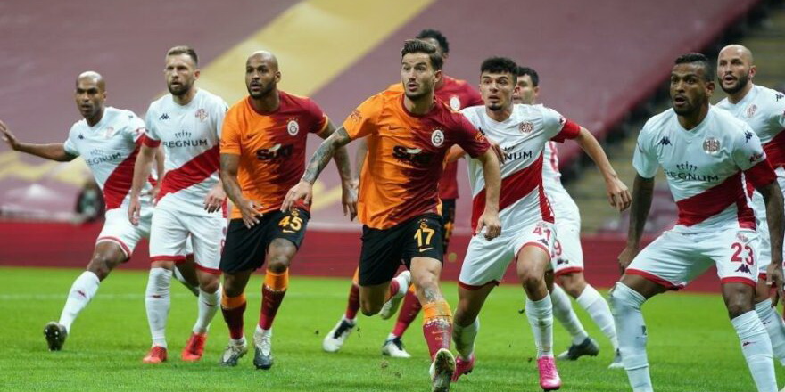 Galatasaray, Antalyaspor deplasmanında