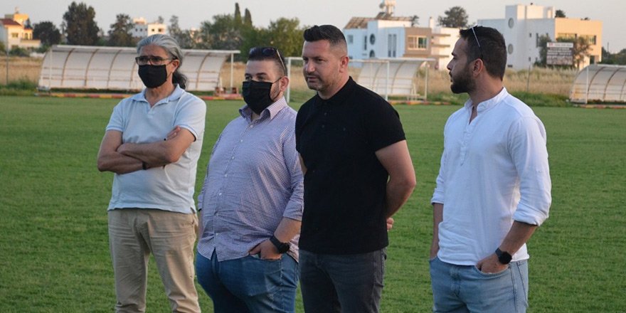 “Sezonun oynanmaması Kıbrıs Türk futbolunu bitirir”