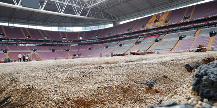 Galatasaray, yeni sezonun açılışını Başakşehir'in stadında yapacak