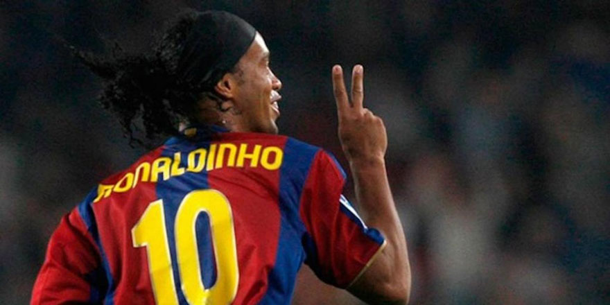 Tarihin en estetik futbolcusu: Ronaldinho...