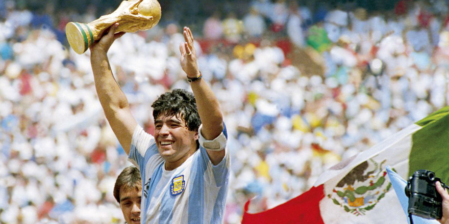 Maradona'sız ikinci yıl...