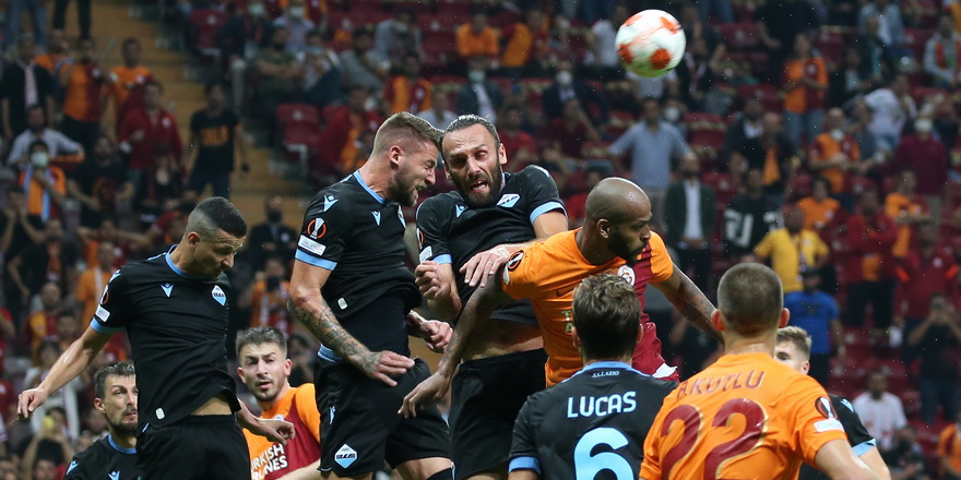 Galatasaray grup birinciliği için sahaya çıkıyor
