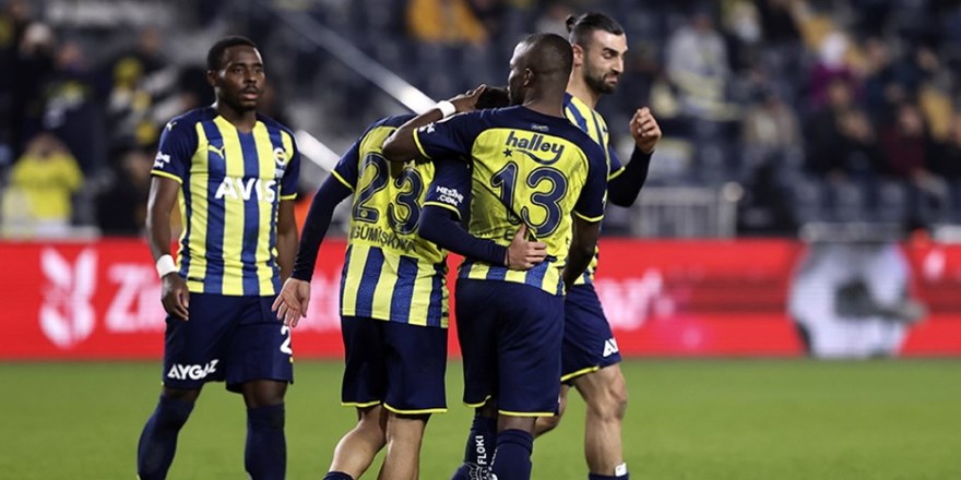 Fenerbahçe uzatmada turladı: 2-0