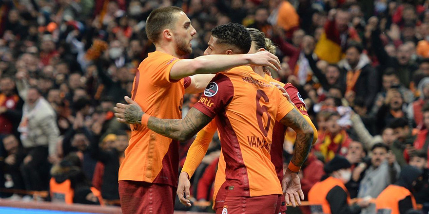 Galatasaray kendine geldi: 4-2