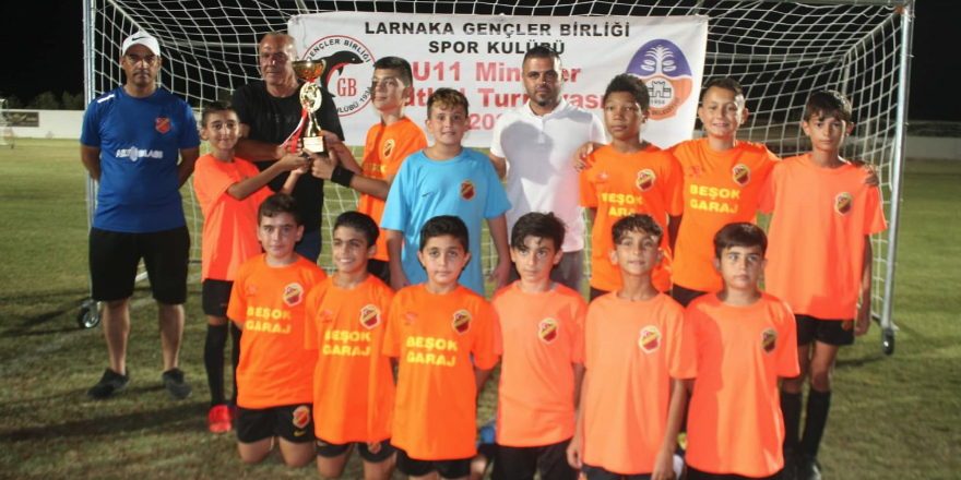 U11 Minik Futbol Turnuvası'nda şampiyon Çetinkaya