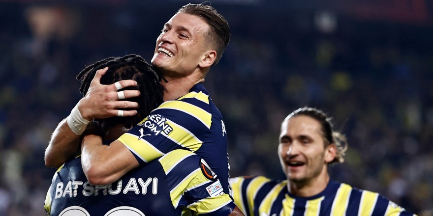 Fenerbahçe, AEK Larnaka’yı iki golle yendi