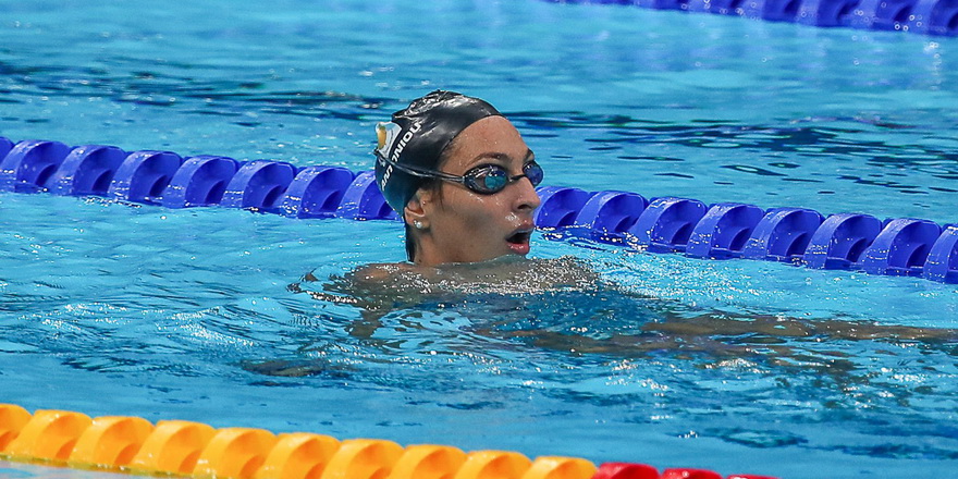 Kıbrıslı yüzücü Atina’da altın madalya kazandı