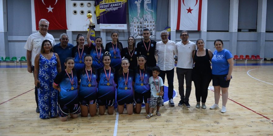 Genç kadınlar şampiyonu Akdeniz