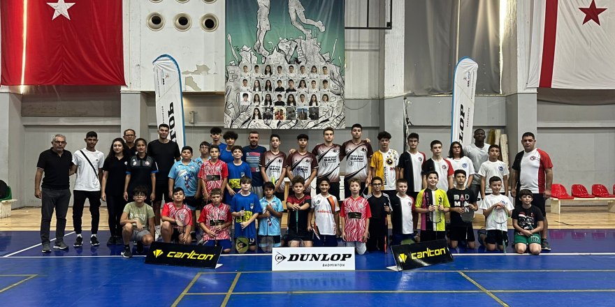 Badmintonda Dunlop Yıldız Erkekler Ligi yapıldı