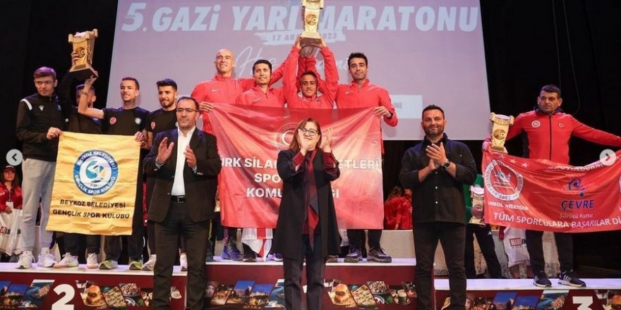 Atletlerimiz Gaziantep’te kürsüde