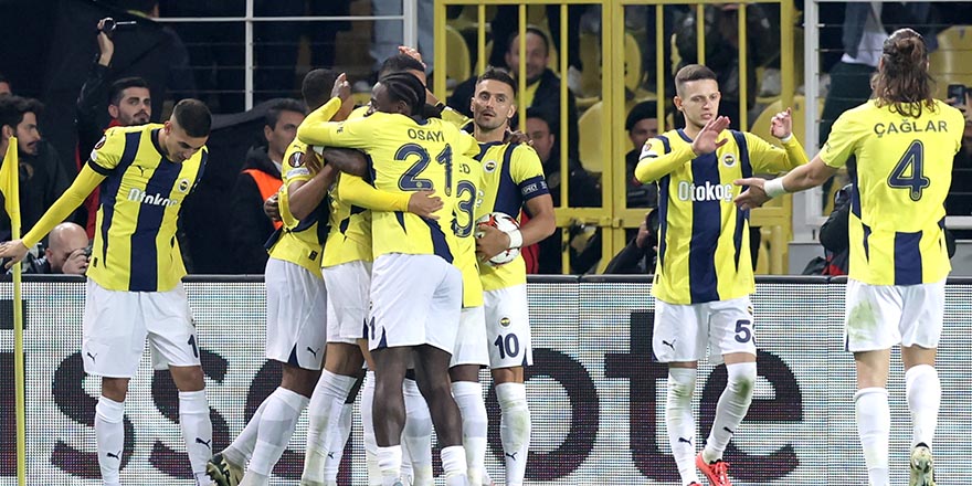 Fenerbahçe, AZ Alkmaar deplasmanında