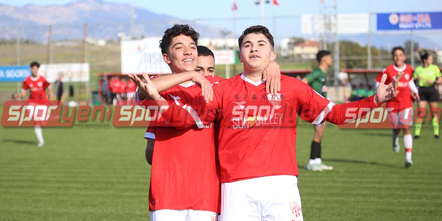 U16 Ligi’nde yarı final ilk maçları oynandı