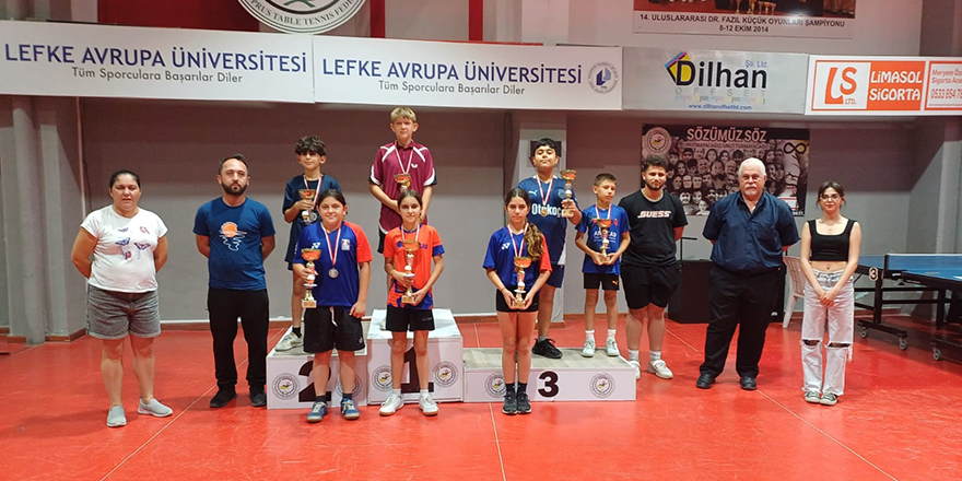 Masa tenisinde En İyi U13'ler sahnedeydi
