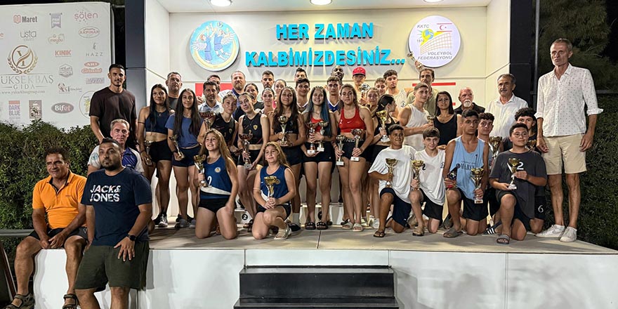 Plajın şampiyonları belirlendi