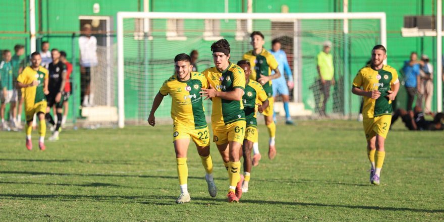 İlk galibiyet farkla geldi: 2-6