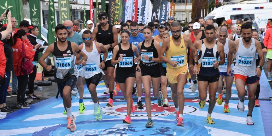 Girne Yarı Maratonu coşkusu yaşandı