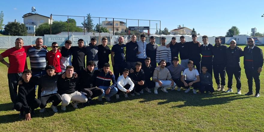 Hamitköylü gençler, döner partisinde buluştu