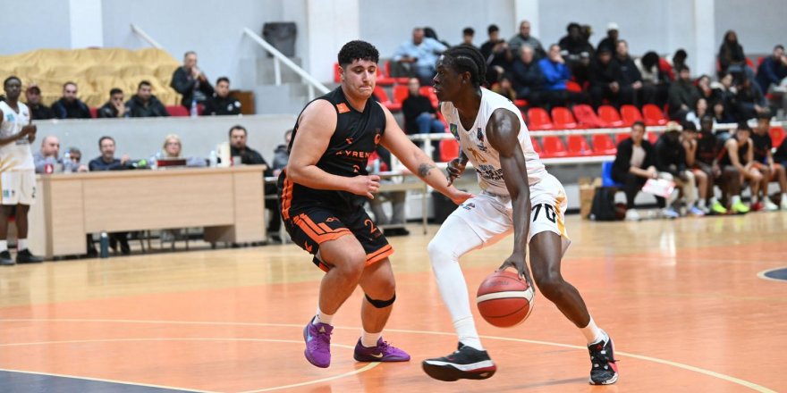 Soyer haftayı galibiyetle kapattı: 82-62
