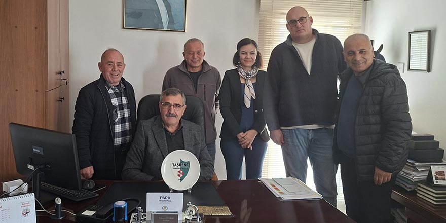 Taşkent Türk Spor Kulübü yeni yönetimi ve muhtarlardan Dikmen Belediyesi’ne ziyaret